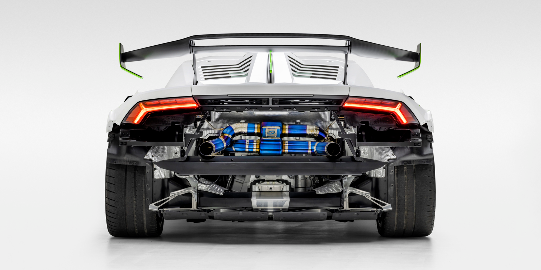 Titanium Race Exhaust for Huracan Performante EVO STO